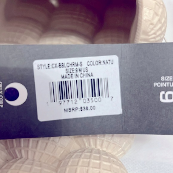 CoXist-Bubble Slides w/ Designer Inspired Charms-Sz 9-NWT - Picture 7 of 7